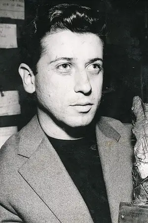 Walter Hugo Khouri