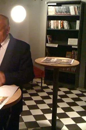 Enzo G. Castellari