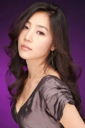 Yoon Ji Min