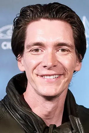 Oliver Phelps