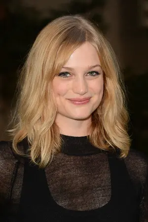 Alison Sudol