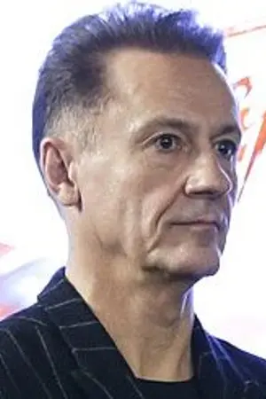 Олег Евгеньевич Меньшиков