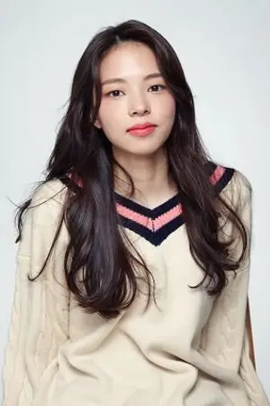 Jo Yoo Jung
