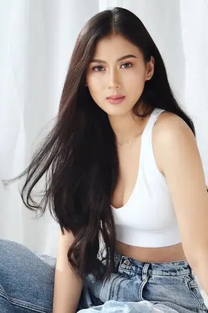 Alex Gonzaga