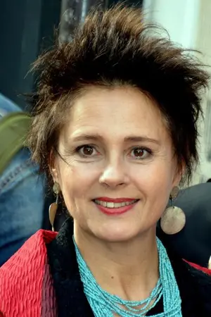 Anouk Grinberg