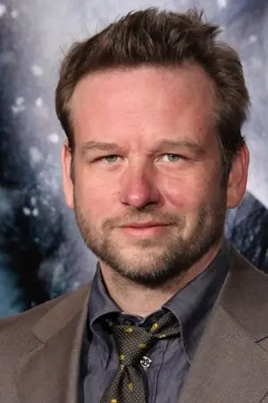 Dallas Roberts