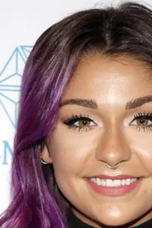 Andrea Russett