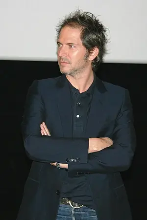Christopher Thompson