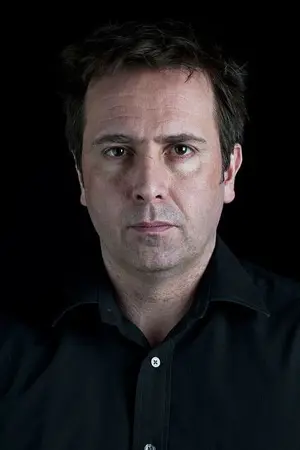 Hywel Simons