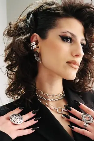 Kira Yaghnam