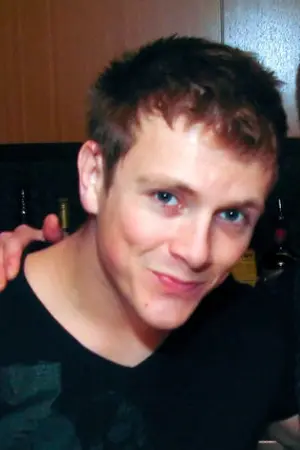 Charlie Bewley