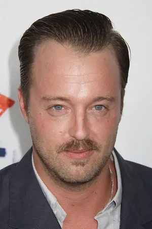 Joshua Leonard
