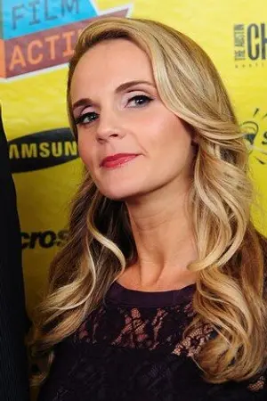 Caroline Williams