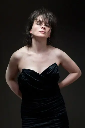 Elles (2011)