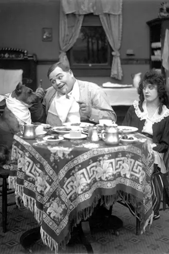 Fatty and Mabel Adrift (1916)
