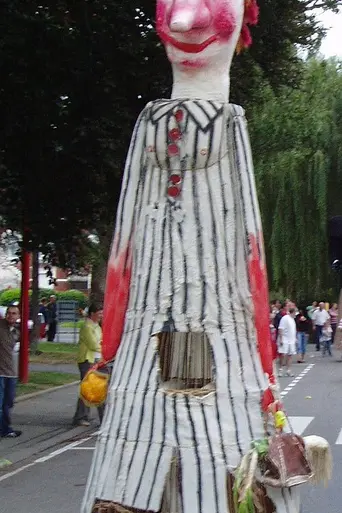 Когда на море прилив (2004)